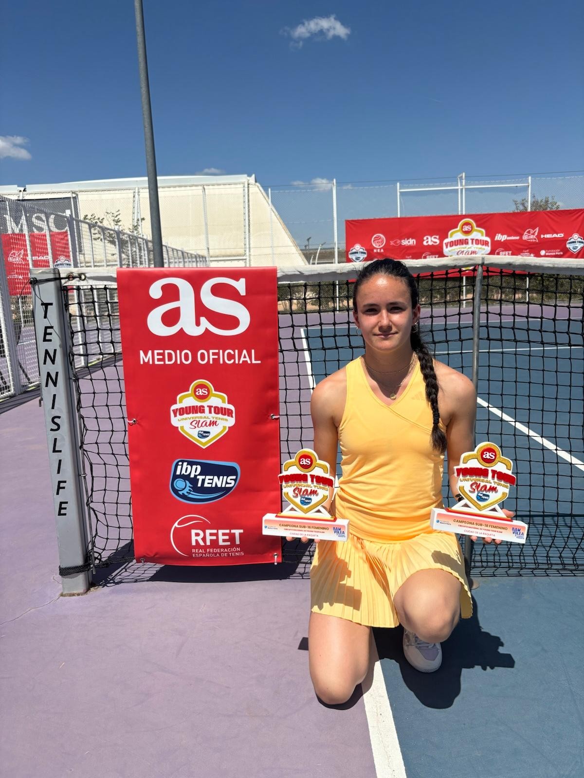 TERESA FONSECA, CAMPEONA DE DOBLES EN EL CAMPEONATO CADETE DE MADRID Y EN EL TORNEO UCJC