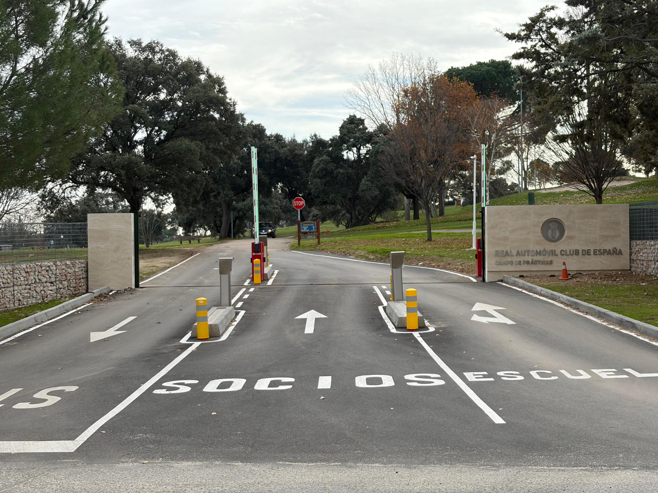 WhatsApp Image 2025-12-09 at 14.10.54