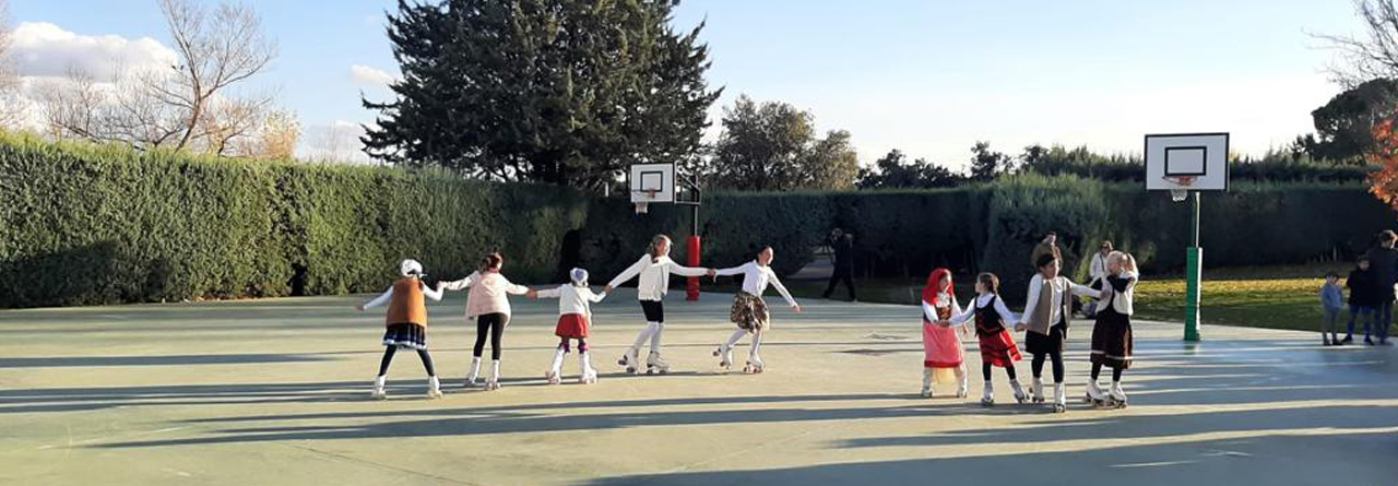 La Escuela de Patinaje celebró su quinto aniversario con una emotiva y solidaria fiesta