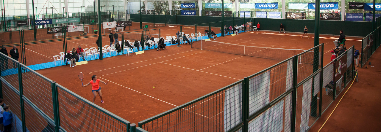 El equipo de tenis del RACE busca el ascenso a 1ª categoría en el Campeonato de España femenino