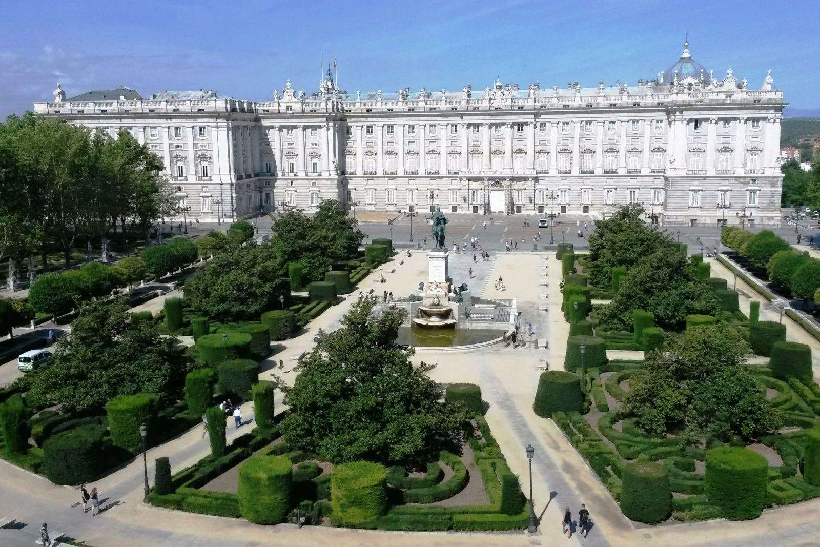 PASEOS ILUSTRADOS POR MADRID: LA CORNISA DEL MANZANARES, EL GRAN BALCON VERDE DE MADRID