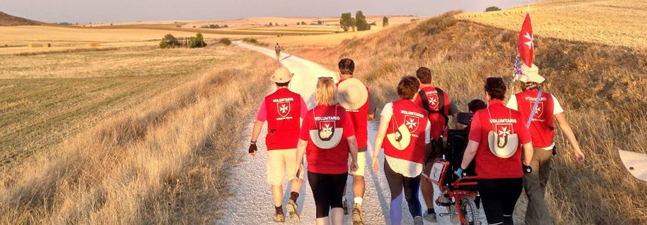 La Orden de Malta. Peregrinación del Camino de Santiago en silla de ruedas