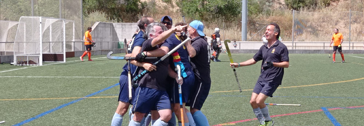 El equipo de Papis del RACE se convierte en campeón de la Liga Madrileña