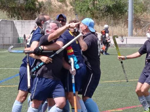 El equipo de Papis del RACE se convierte en campeón de la Liga Madrileña