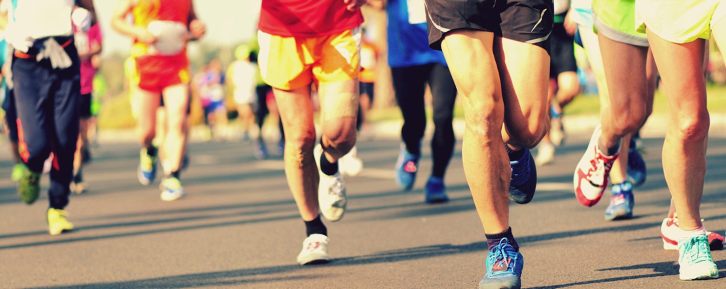 Atletas en una carrera