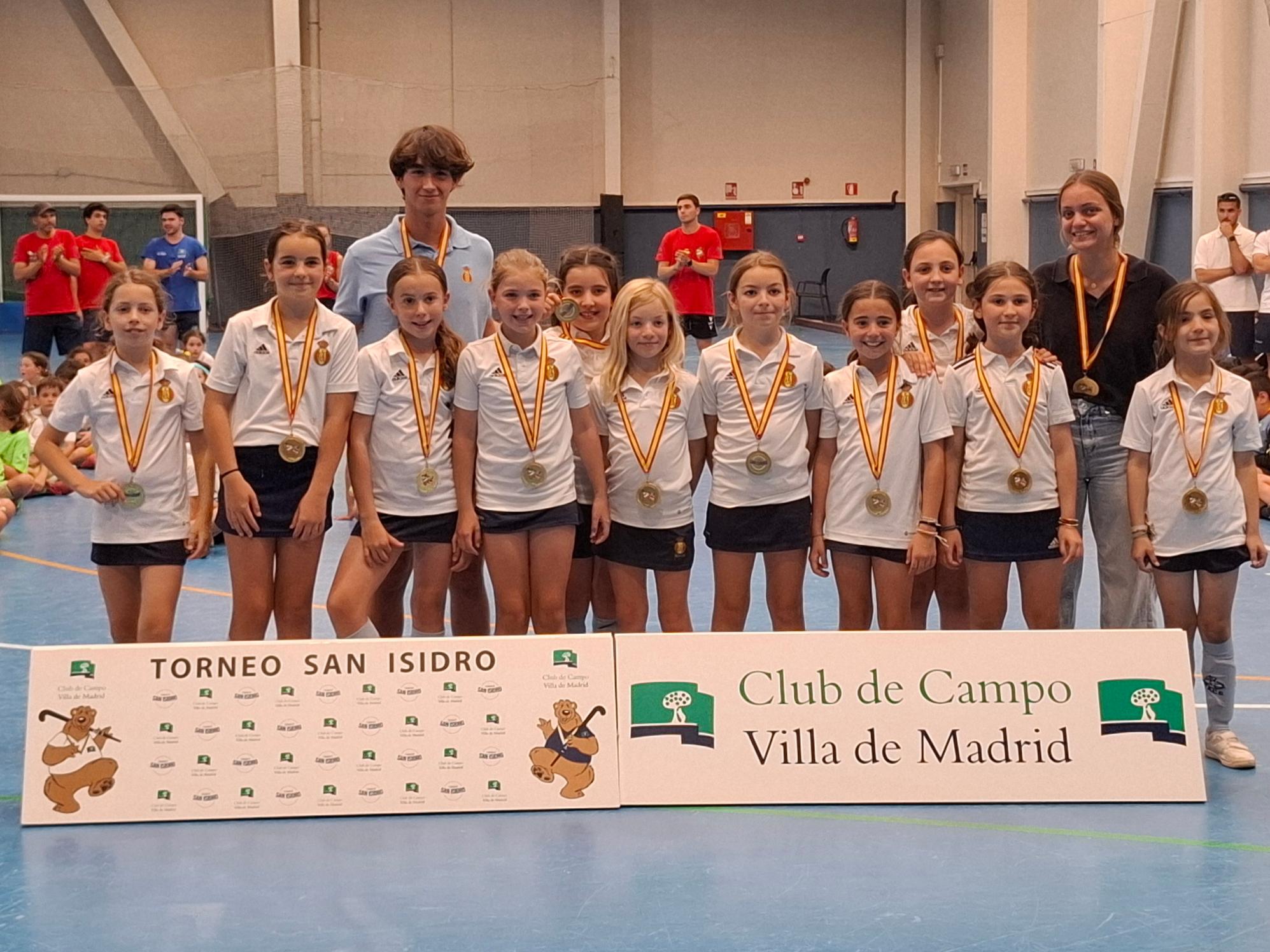 HOCKEY BENJAMINES SAN ISIDRO