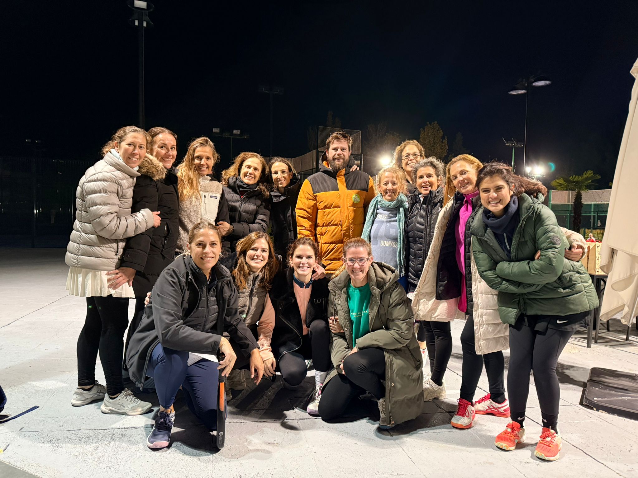 Tarde de pádel femenino