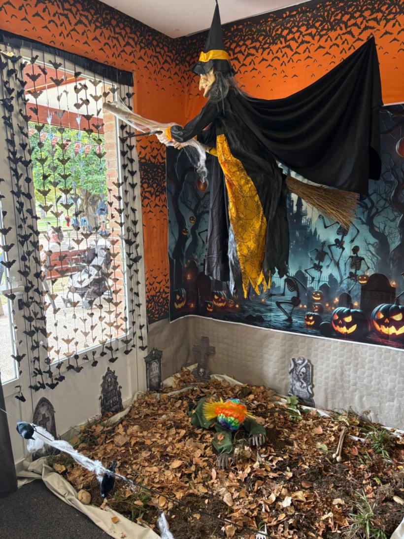 WhatsApp Image 2025-10-25 at 12.27.08