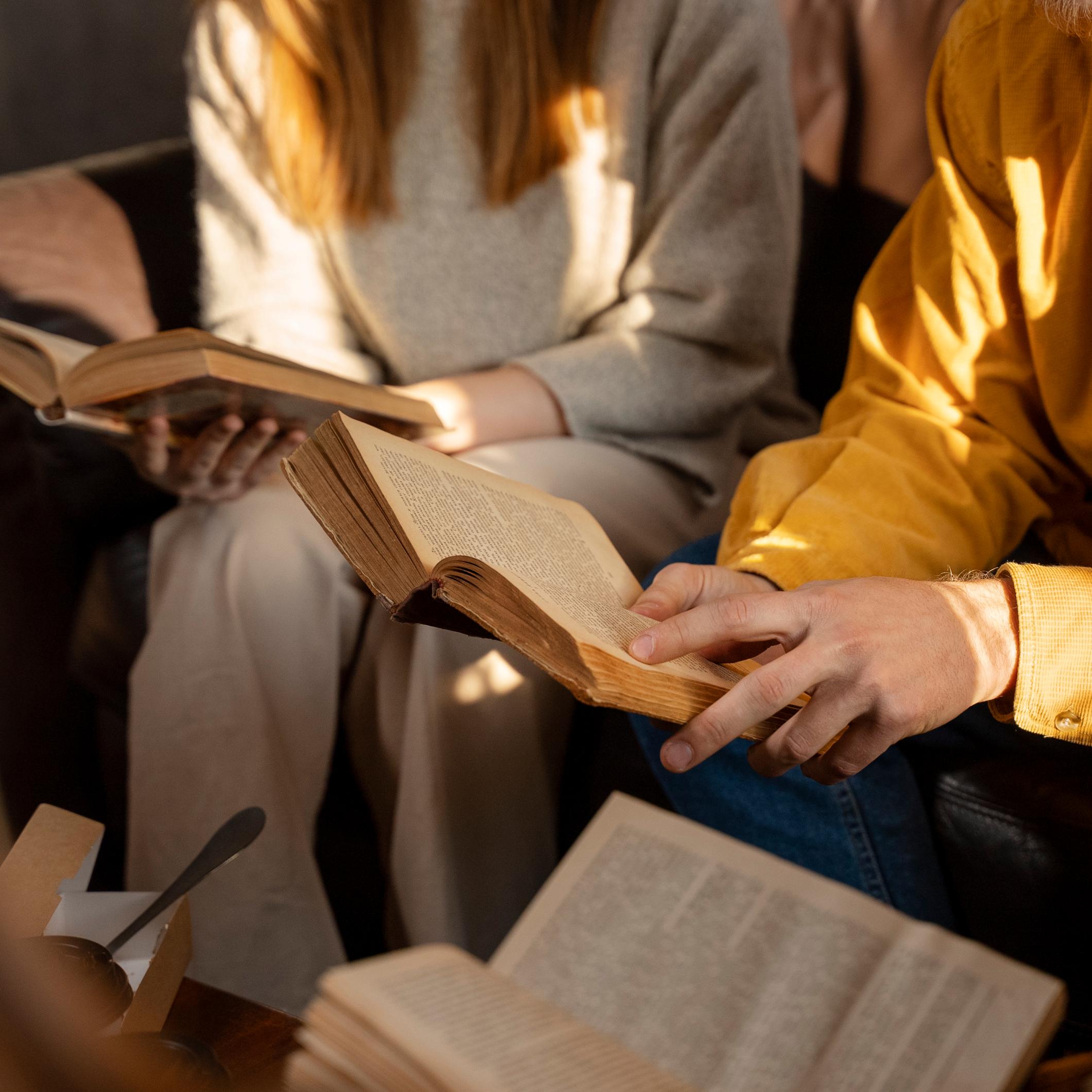 El RACE pone en marcha un nuevo Club de Lectura