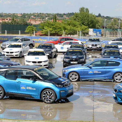 La Escuela RACE de Conducción recibe su nueva flota de BMW