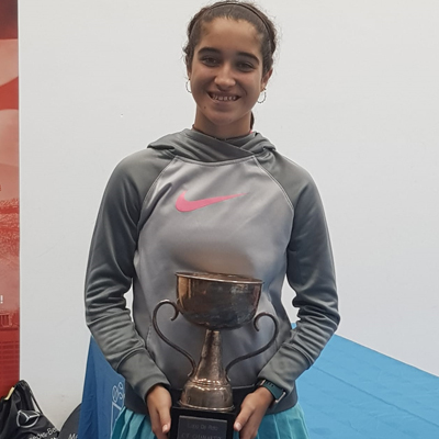 Claudia Martínez de Velasco gana la Copa de Plata