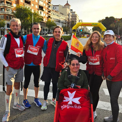 El Club del Nadador participa en la carrera solidaria ‘Ponle Freno’